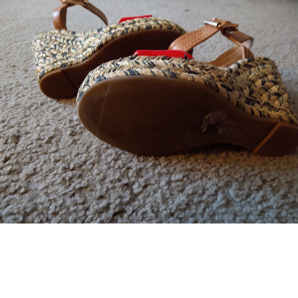 JUST FAB RED & TAN WEDGE SANDALS  - SIZE 7 - VERY CUTE - Picture 7 of 8
